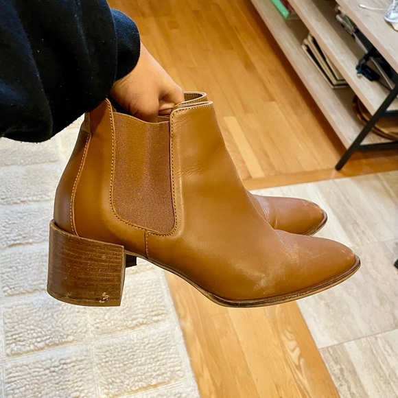 The Heel Boot - Everlane - Picture 8 of 9